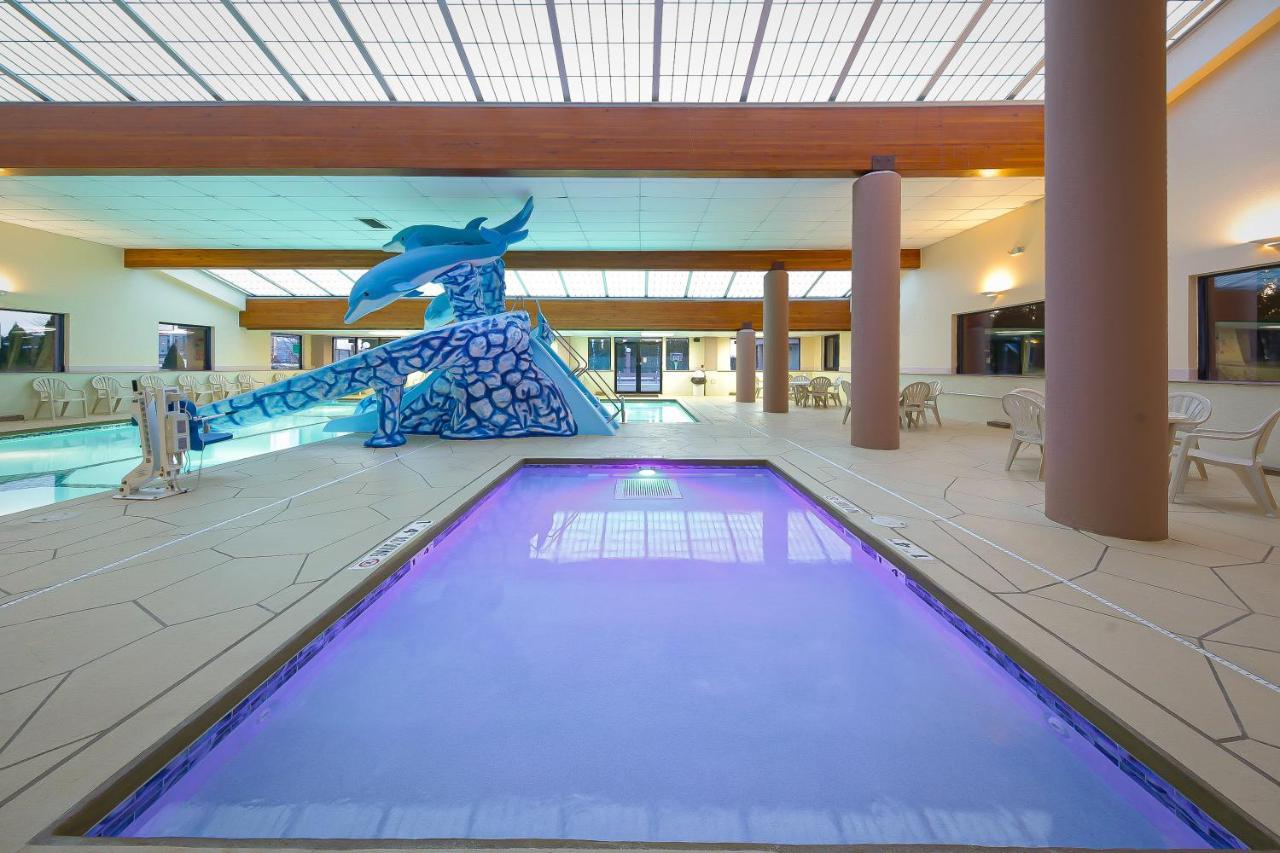 Grand Marquis Waterpark Hotel & Suites Wisconsin Dells Ngoại thất bức ảnh