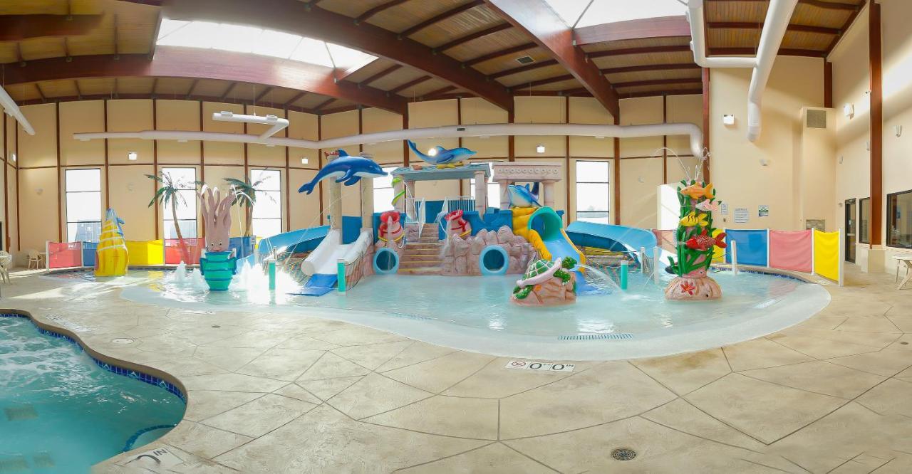 Grand Marquis Waterpark Hotel & Suites Wisconsin Dells Ngoại thất bức ảnh