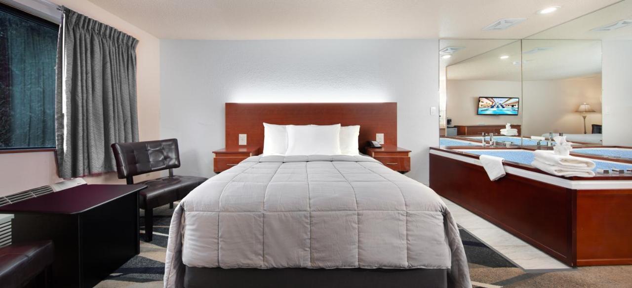Grand Marquis Waterpark Hotel & Suites Wisconsin Dells Ngoại thất bức ảnh